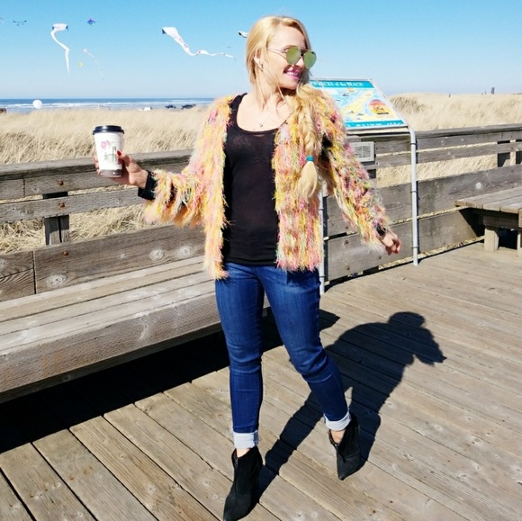 SHAG CARDIGIAN - Picture 2 of 4